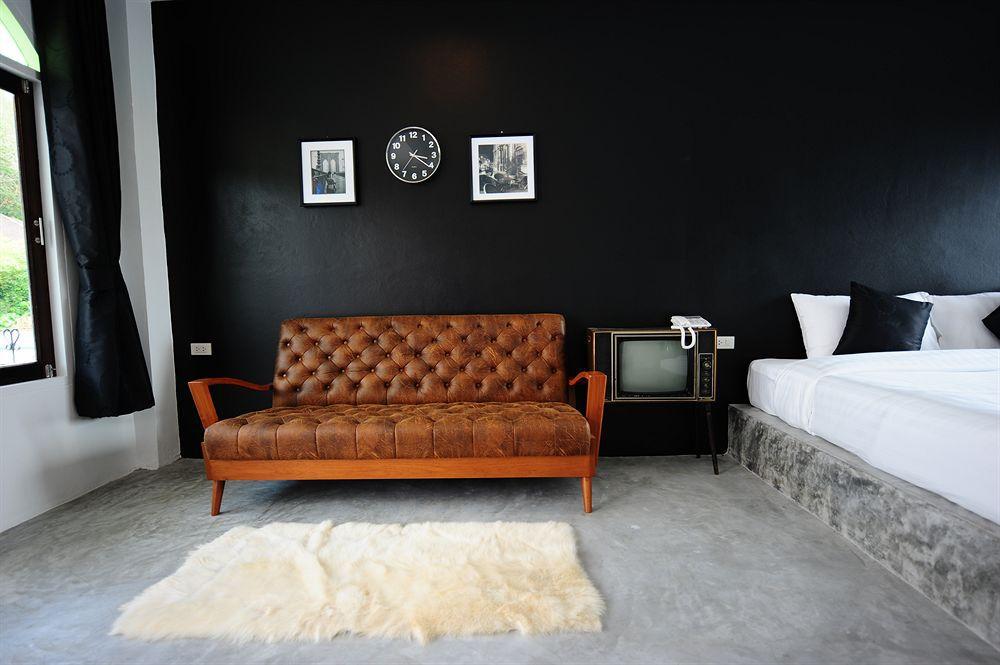 Chic Boutique Hotel Phuket Exterior photo